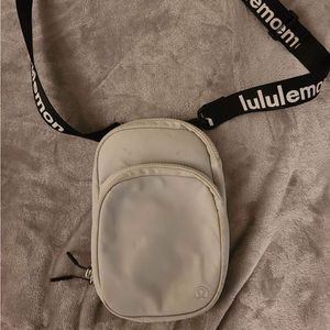 gently used lululemon cross body bag with long strap